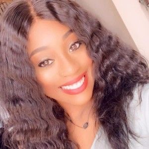 Meet your Posher, Deonna